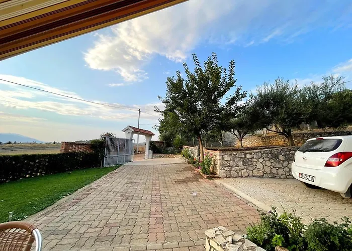 Coast - Tragjas Village Wlora